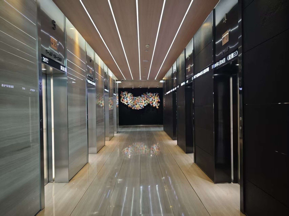 电梯厅1